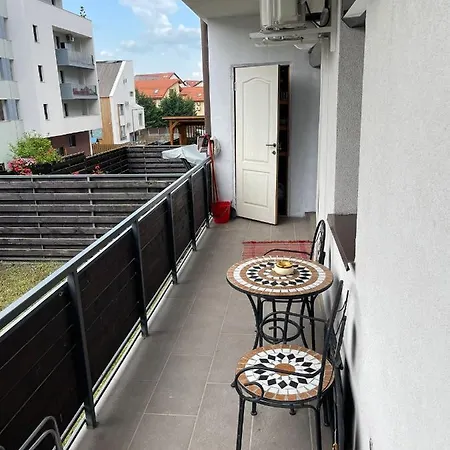 Yamaluxe - Home-like Apartment Cluj-Napoca