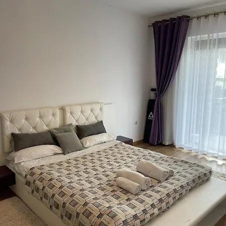 Yamaluxe - Home-like Apartmán